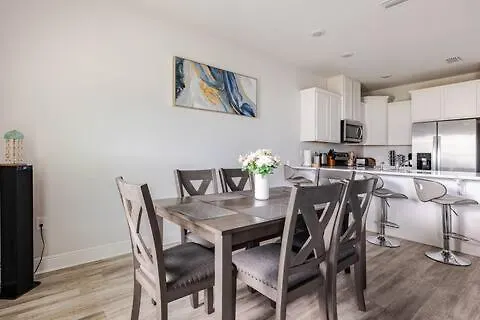 Turnkey Coastal Luxury Townhome Ev Ready Apartment Pensacola