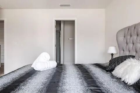 Turnkey Coastal Luxury Townhome Ev Ready Apartment Pensacola