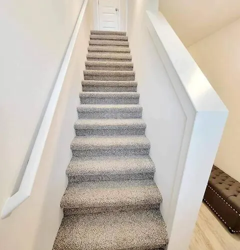 Turnkey Coastal Luxury Townhome Ev Ready Apartment